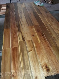 Sàn gỗ Keo Tràm (18x90x600mm)