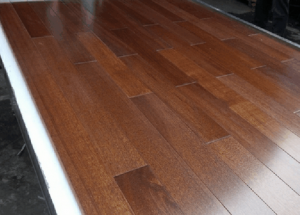 Sàn gỗ Dầu (15x90x900mm)