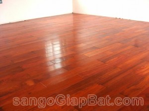 Sàn gỗ Hương Nam Phi (18x90x900mm)