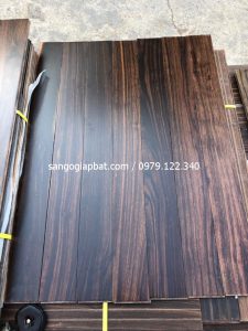 Sàn gỗ Chiu Liu (18x90x900mm)